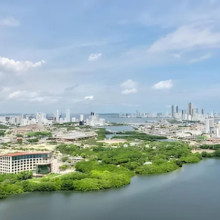 Apartamento Nuevo Vista Al Mar / Centro Histórico Piso 28 *