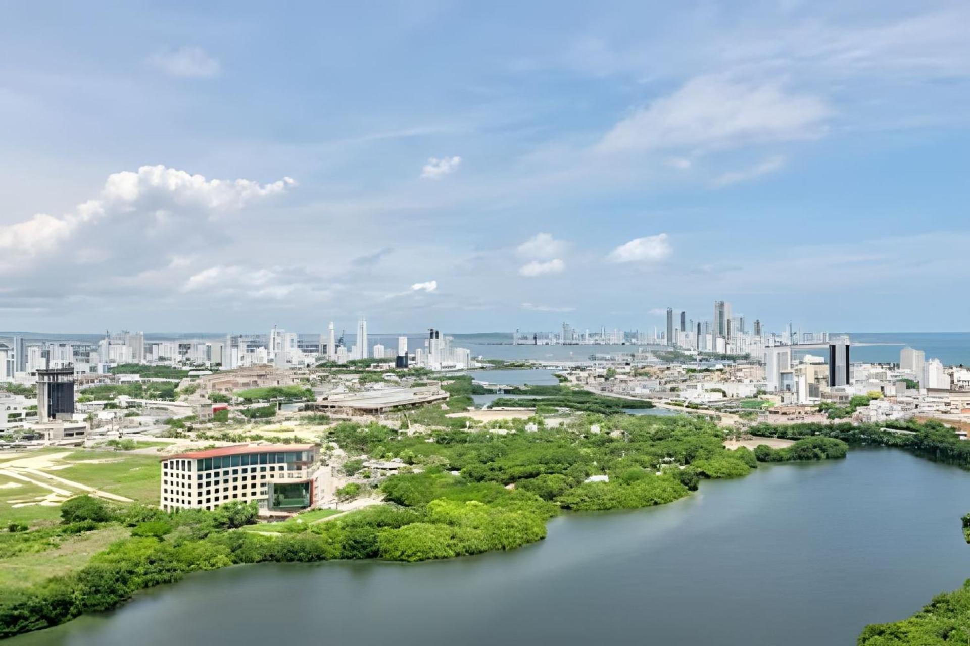 Apartamento Nuevo Vista Al Mar / Centro Histórico Piso 28 *